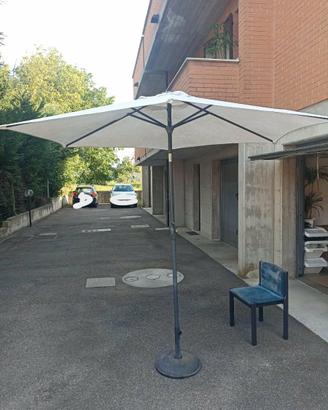 Set giardino: tavolo + ombrellone e base