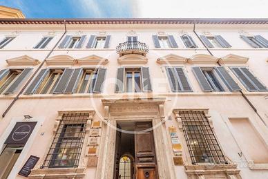 Appartamento di 234 m² con 5 locali a Tivoli