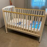 Lettino Pali Ciak bianco con materasso.