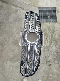 Mascherina anteriore mercedes GLC