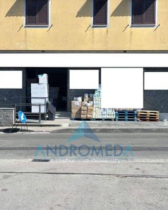 Immobile di 420 m² a Mugnano di Napoli