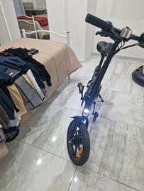 bicicletta elettrica dyu 3f da vetrina senza graff