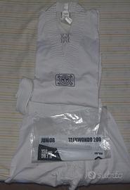 Dobok taekwondo completo di cintura