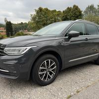 Volkswagen Tiguan 2.0 TDI 150 CV SCR DSG - 2020