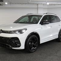 Volkswagen Tiguan R Line in ricambio