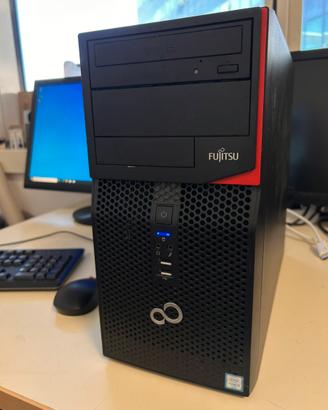 Fujitsu Esprimo p556