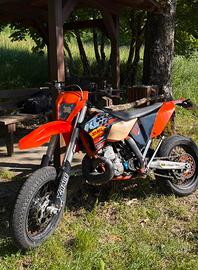 Ktm exc 300 six days 2011