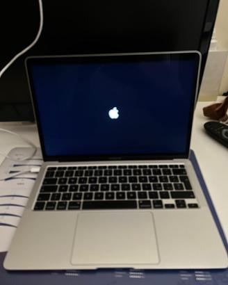 Mcbook air 2020