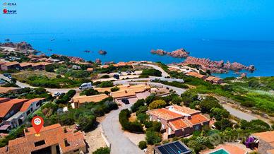 Villa indipendente con dependance e vista mare