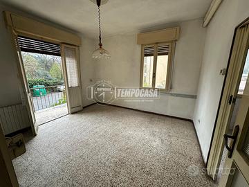 TRILOCALE CON BALCONE E GARAGE
