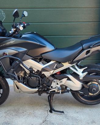 HONDA CROSSRUNNER 800
