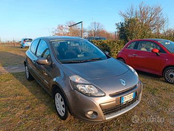 Renault Clio 34.700 km Unica