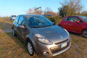 Renault Clio 34.700 km Unica