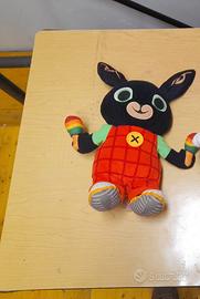 Bing Peluche Musicale con Maracas 30cm