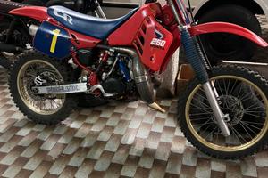 Honda cr 250 1986 TRATTABILE