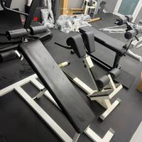 Attrezzi palestra professionali Technogym