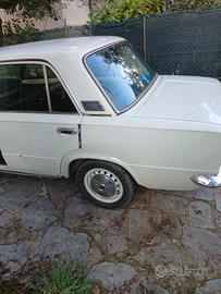 Fiat  124 berlina epoca 