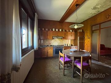 CASA INDIPENDENTE A SOLESINO