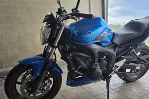 Yamaha fz6 s2