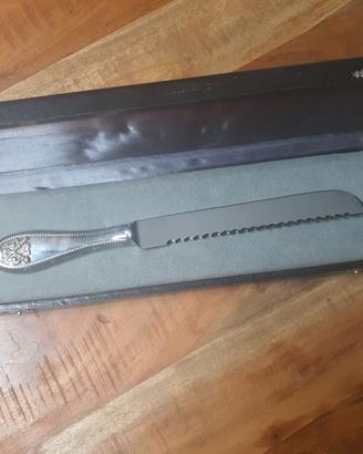 Coltello da pane ARGENTO