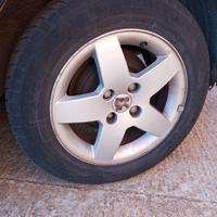 Peugeot 207 per pezzi di ricambio.