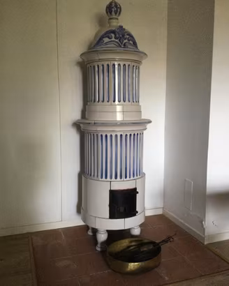 STUFA THUN in ceramica smontata