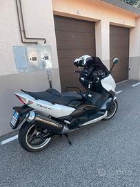 Yamaha T Max - 2010