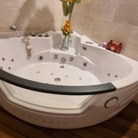 vasca idromassaggio 150x150