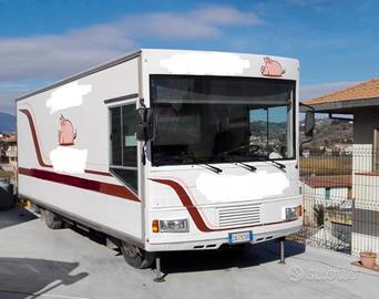 Camion furgone, uso speciale