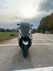 T-Max 530 SX Sport Edition