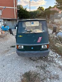 Motocarro Piaggio Poker