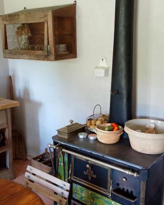 Antica stufa Francese
