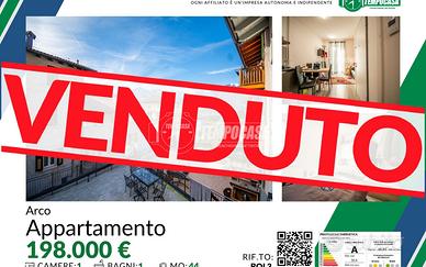 Bilocale completamente ristrutturato con cantina e