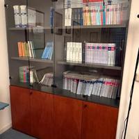 Libreria / Vetrina ufficio con ante in vetro