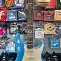 CHITARRA ELETTRICA CUSTOM - IMITAZIONE FENDER