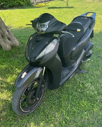 sh300
