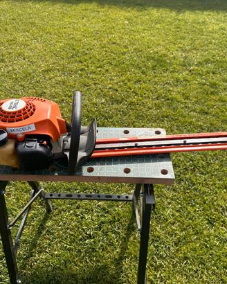 TAGLIASIEPE STIHL HS45
