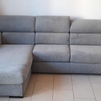Divano nuovo mai usato