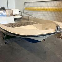 Boston Whaler 15 Sport