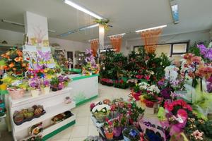 Locale commerciale di 130 mq