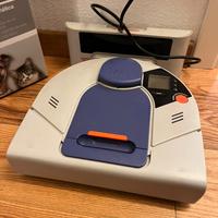 Robot aspirapolvere NEATO XV - 25