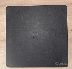 PS4 COME NUOVA TRATTABILE