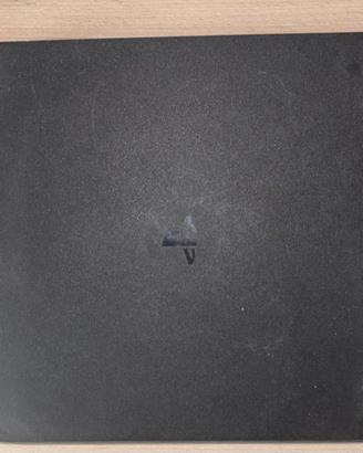 PS4 COME NUOVA TRATTABILE