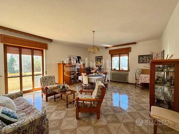 Appartamento Termoli [8e1a4657-d131-4a6c-aVRG]