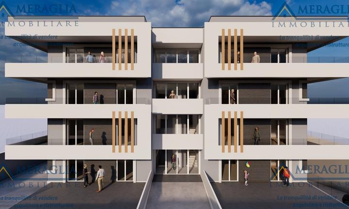 Appartamenti 4 vani di 100mq con terrazzo