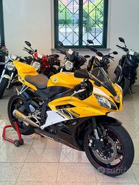 YAMAHA YZF R6 LAGUNA SECA 2 PROPRIETARI FINANZIABI