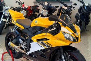 YAMAHA YZF R6 LAGUNA SECA 2 PROPRIETARI FINANZIABI