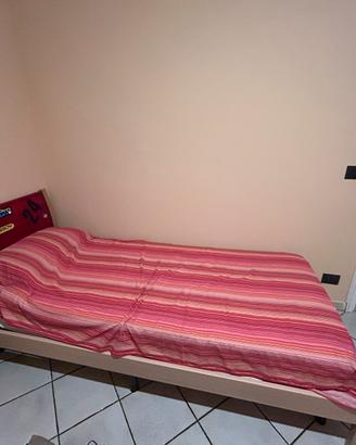 Letto e materasso 210x90
