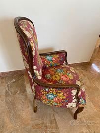 Poltrona antiquariato, anni '70, tinta floreale