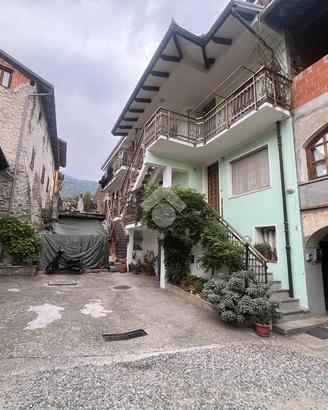 4 LOCALI A LESSOLO